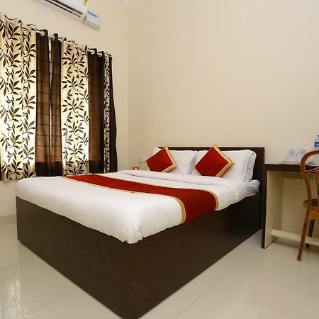 Oyo 9118 Saravana Inn Thiruvananthapuram Exterior foto