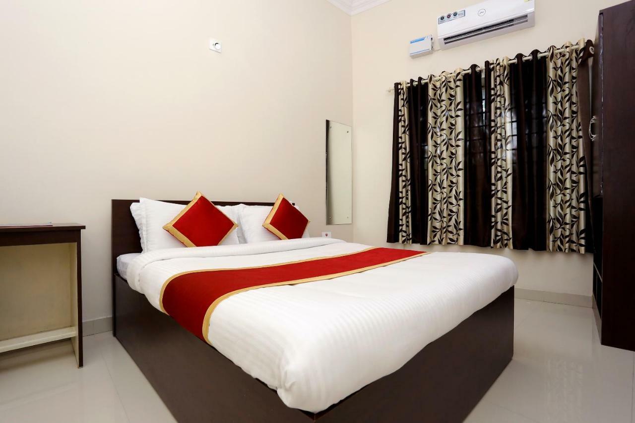 Oyo 9118 Saravana Inn Thiruvananthapuram Exterior foto